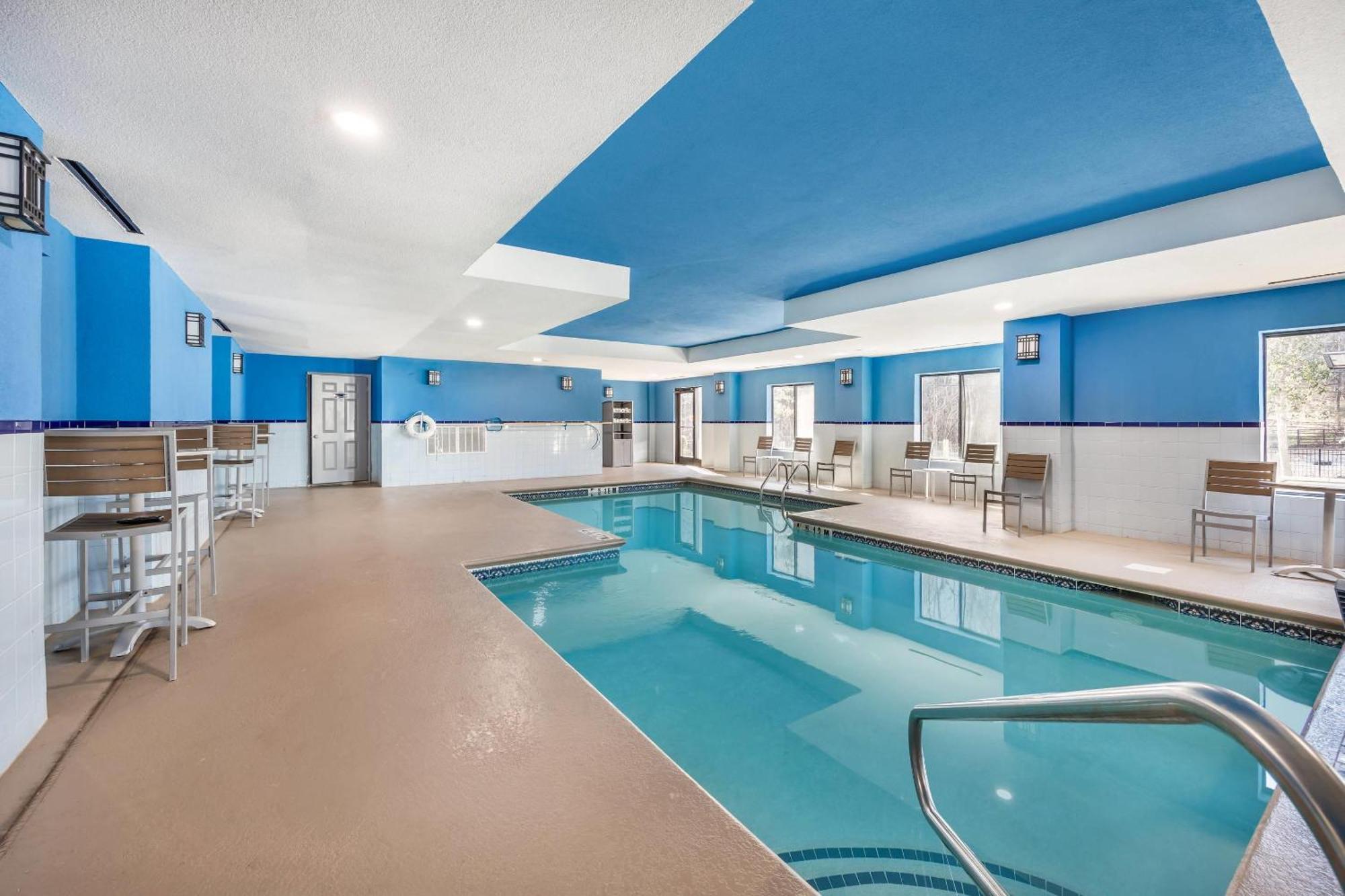 Comfort Inn & Suites Chattanooga West - Lookout Mountain מראה חיצוני תמונה